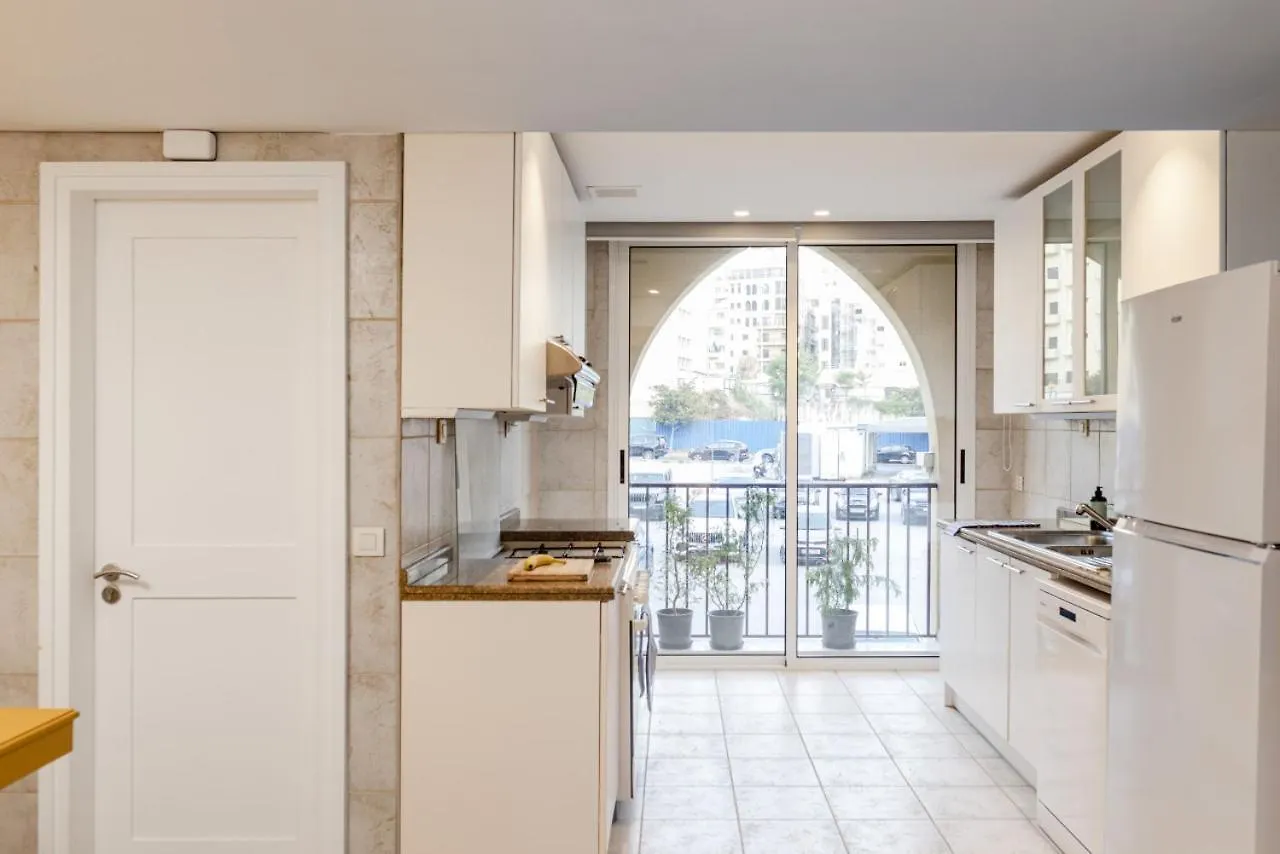ביירות Safi Blues 3 Bedroom Apartment